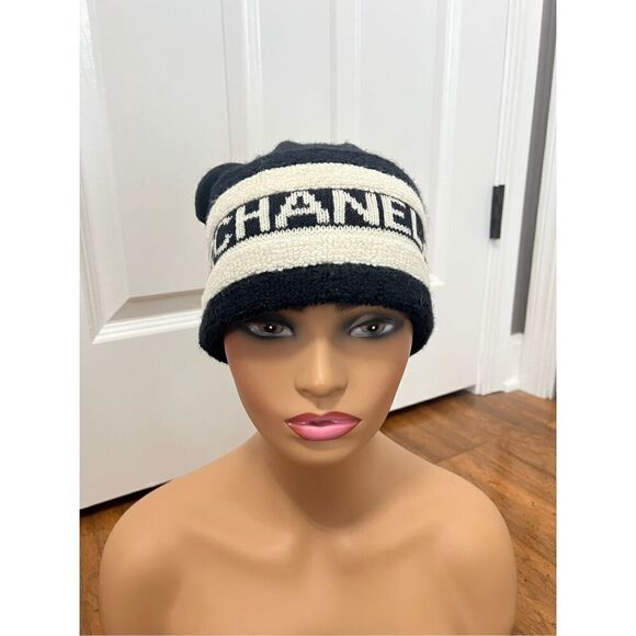Chanel beanie - Picture 6 of 13